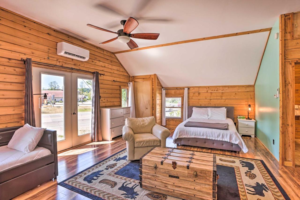 Quaint Studio With Shared Beach Walk To Suttons Bay Экстерьер фото